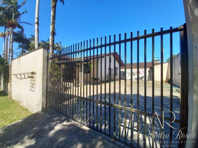 #0080 - Casa para Venda em Balneário Barra do Sul - SC