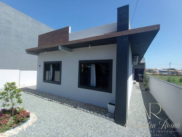 Casa para Venda em Balneário Barra do Sul - 4