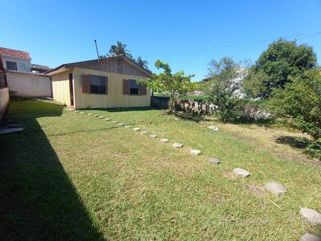 #0092 - Casa para Venda em Balneário Barra do Sul - SC