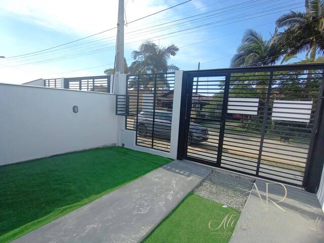 Casa para Venda em Balneário Barra do Sul - 4