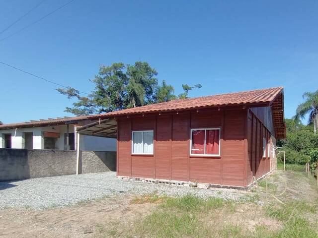 Venda em Costeira - Balneário Barra do Sul