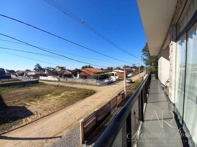 #153 - Sobrado para Venda em Balneário Barra do Sul - SC - 2