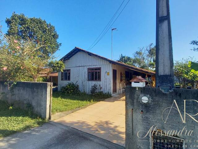 #166 - Casa para Venda em Balneário Barra do Sul - SC
