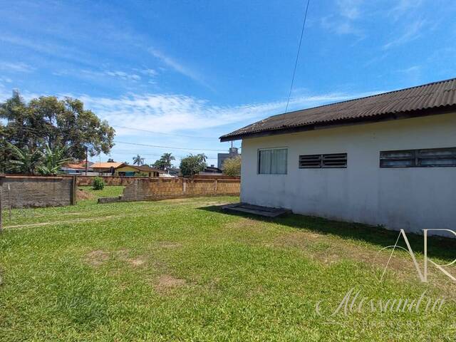 Casa para Venda em Balneário Barra do Sul - 4