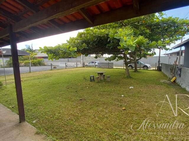 Casa para Venda em Balneário Barra do Sul - 4