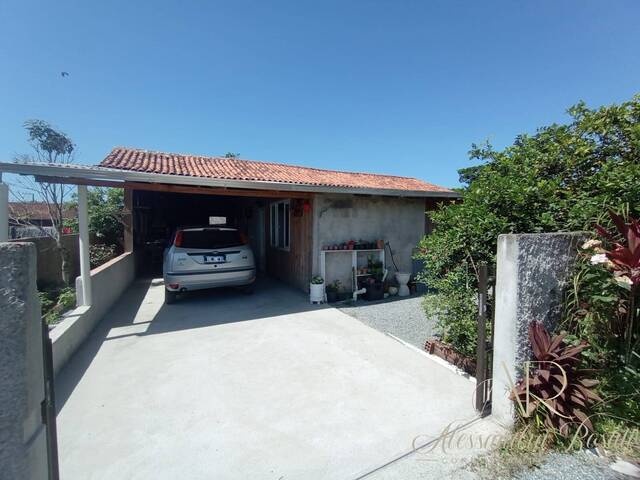 Casa para Venda em Balneário Barra do Sul - 2