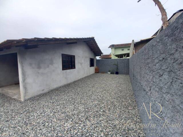 #212 - Casa para Venda em Balneário Barra do Sul - SC - 3