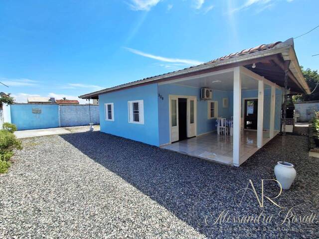 #213 - Casa para Venda em Balneário Barra do Sul - SC - 1