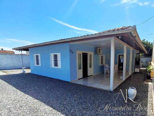 #213 - Casa para Venda em Balneário Barra do Sul - SC - 2