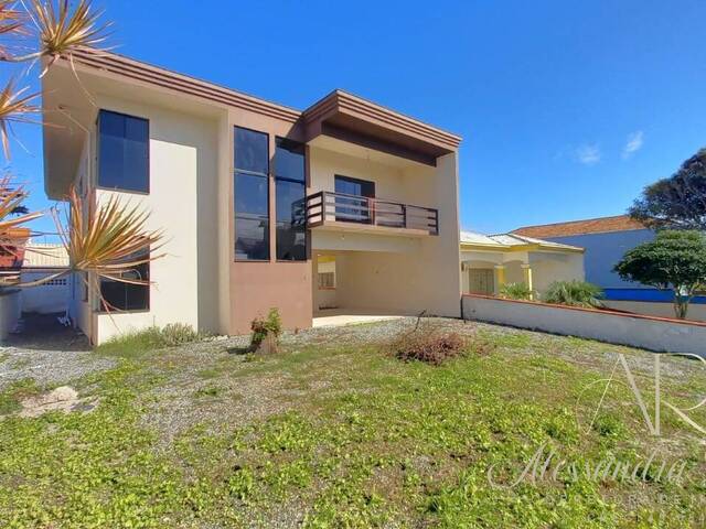 #0004 - Casa para Venda em Balneário Barra do Sul - SC