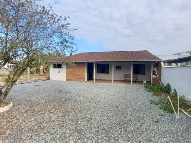 #244 - Casa para Venda em Balneário Barra do Sul - SC - 1