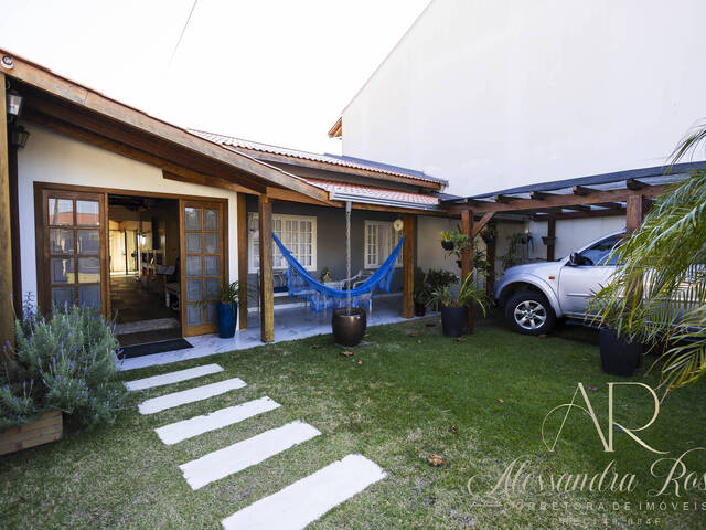Casa para Venda em Balneário Barra do Sul - 4