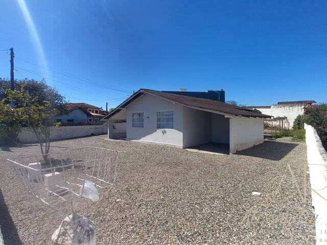 Casa para Venda em Balneário Barra do Sul - 4