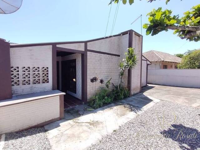 Casa para Venda em Balneário Barra do Sul - 5