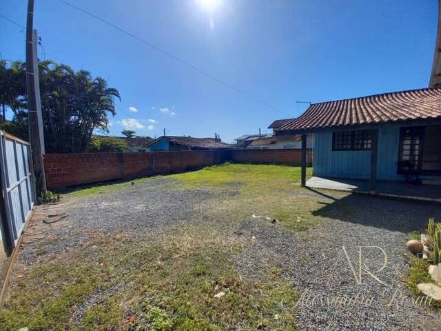 Casa para Venda em Balneário Barra do Sul - 4